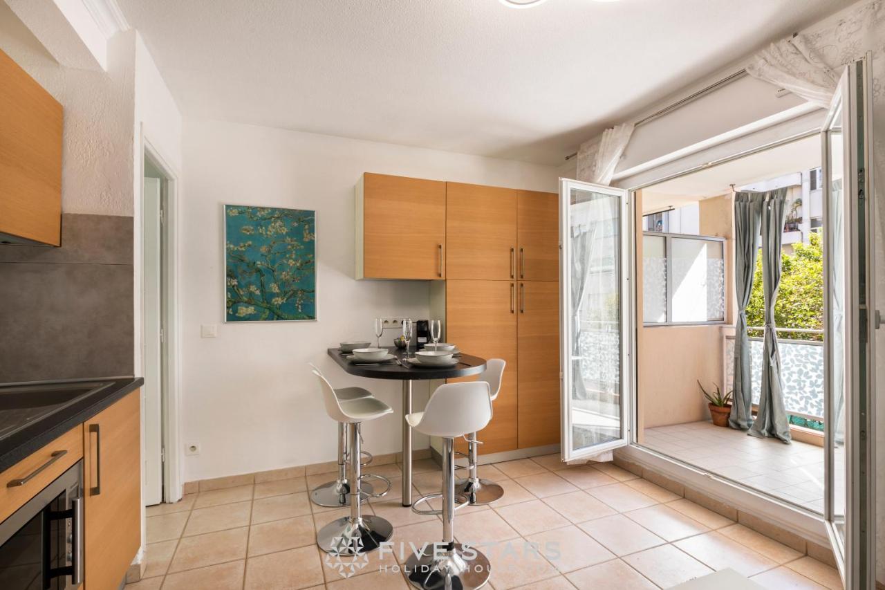 Suite Miami Five Stars Holiday House 尼斯 外观 照片