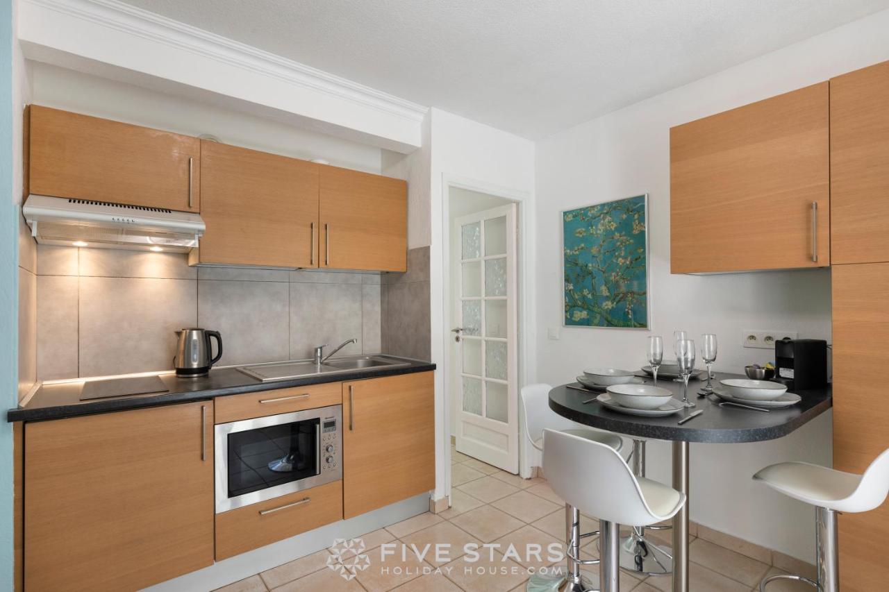 Suite Miami Five Stars Holiday House 尼斯 外观 照片