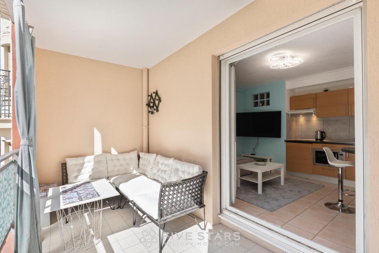 Suite Miami Five Stars Holiday House 尼斯 外观 照片